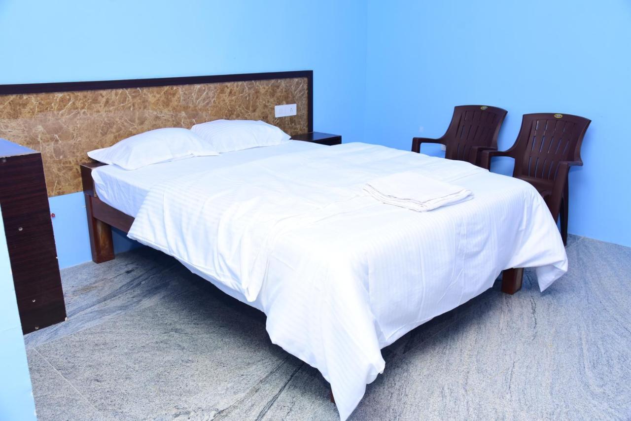 Thangam Residency Kāraikkudi Buitenkant foto